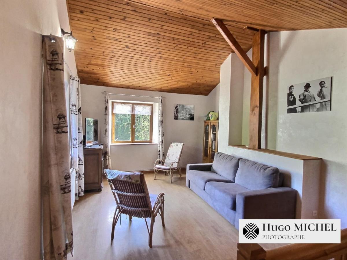 Les Volets Bleus Villa La Chapelle-aux-Bois Ngoại thất bức ảnh